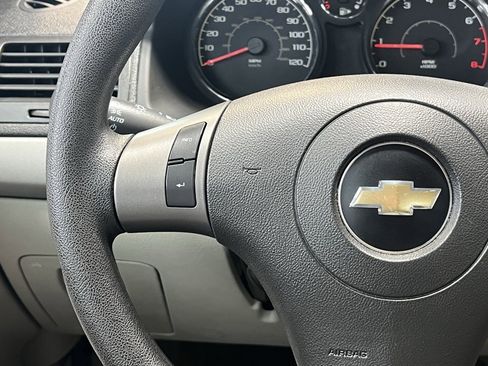 Used 2008 Chevrolet Cobalt LT image 25