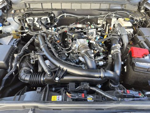 Used 2023 Ford Bronco 2-Door w/ Sasquatch Package image 10