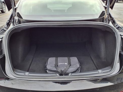 Used 2019 Tesla Model 3 Performance image 9