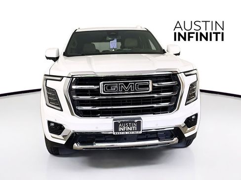 Used 2025 GMC Yukon Elevation w/ LPO, Floor Liner Package AWD/4WD image 2