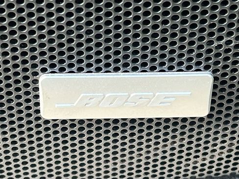 Used 2023 GMC Acadia Denali w/ Denali Technology Package image 19