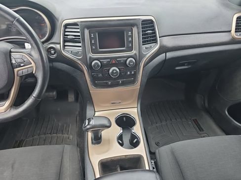 Used 2015 Jeep Grand Cherokee Laredo w/ Quick Order Package 23E AWD/4WD image 11