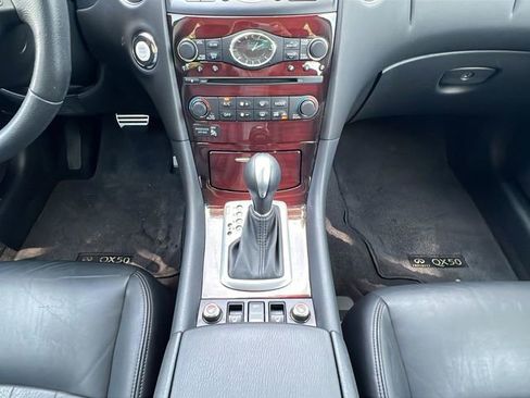 Used 2017 INFINITI QX50 AWD w/ Technology Package image 16
