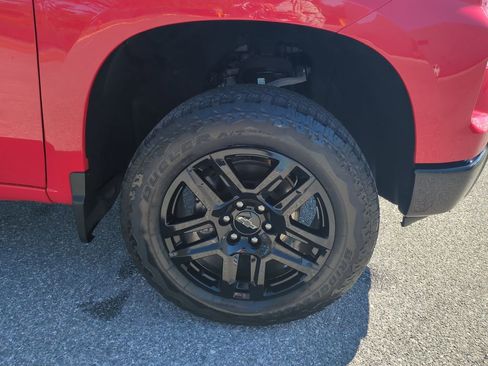 Used 2024 Chevrolet Silverado 1500 Custom Trail Boss image 19