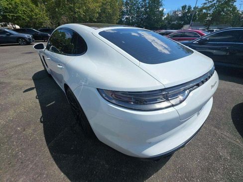 Used 2023 Porsche Panamera Platinum Edition w/ Assistance Package RWD image 2