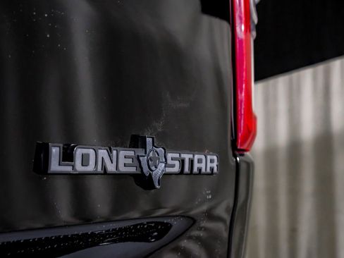 Used 2019 RAM 1500 Big Horn RWD image 43