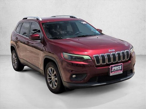 Used 2020 Jeep Cherokee Latitude Plus FWD image 3