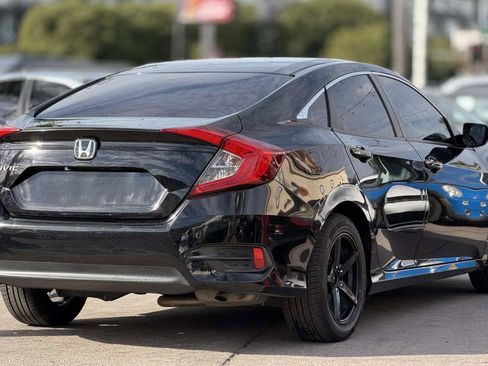 Used 2018 Honda Civic LX image 6