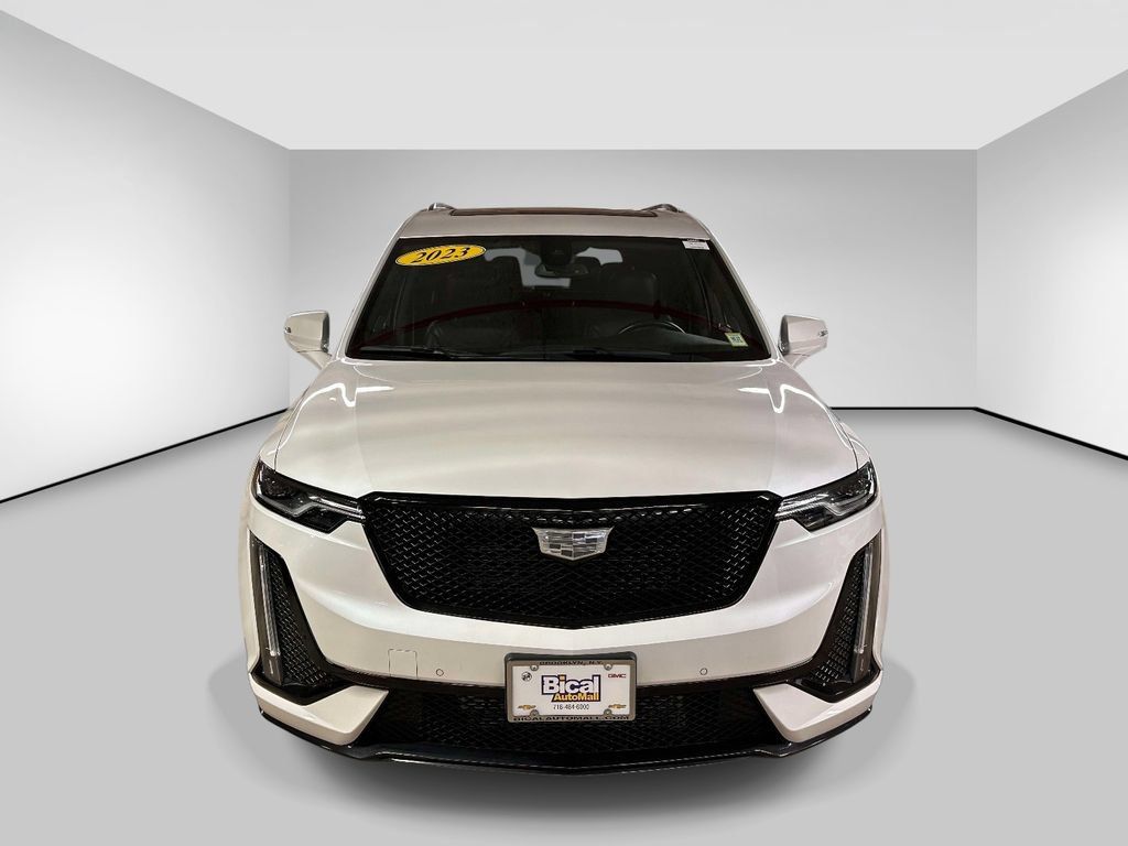Used 2023 Cadillac XT6 Sport w/ LPO, ONYX Package AWD/4WD image 7