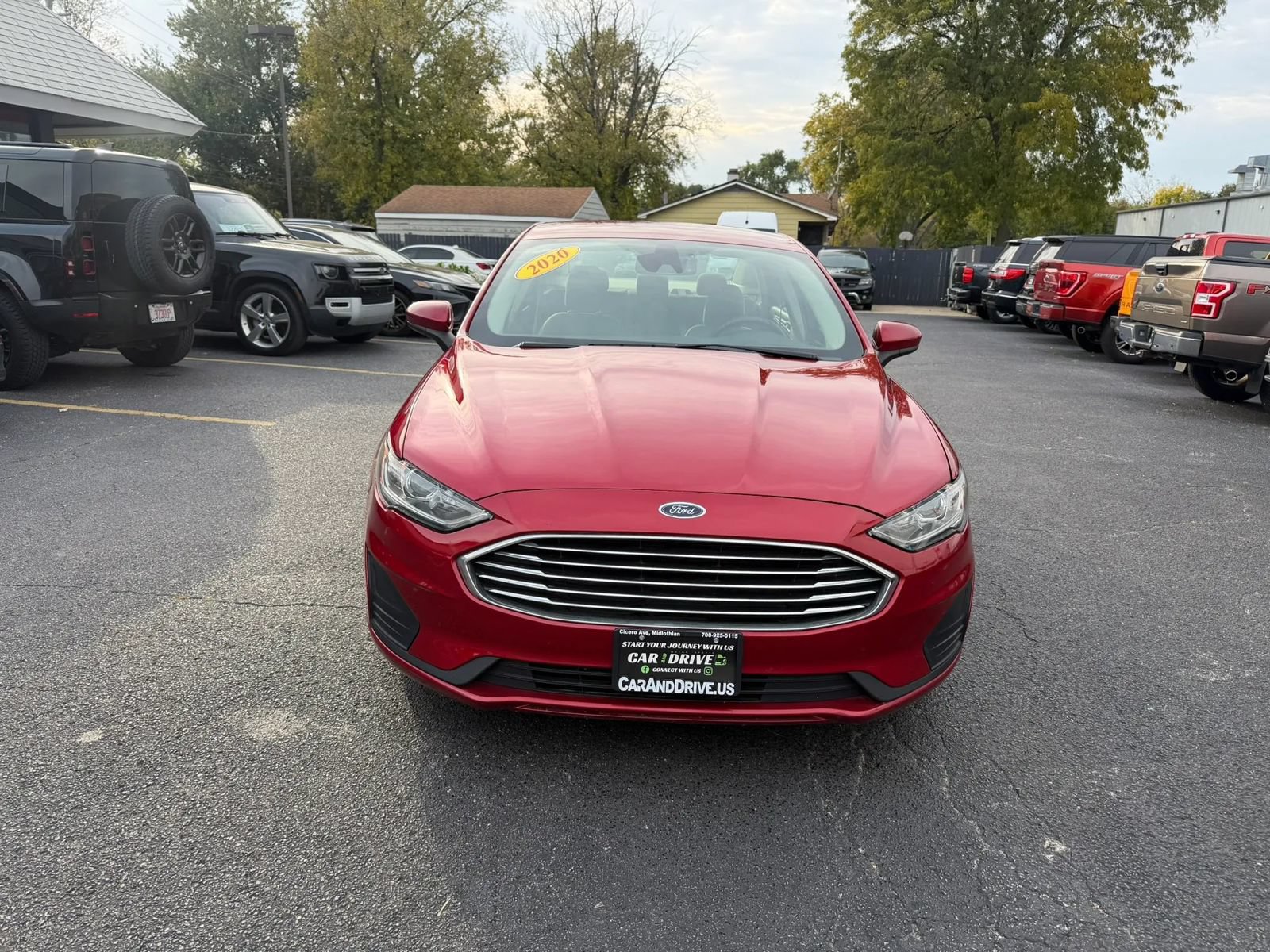 Used 2020 Ford Fusion SE FWD image 1