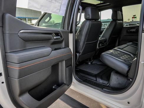 New 2026 GMC Sierra 1500 AT4 w/ AT4 Premium Package AWD/4WD image 25
