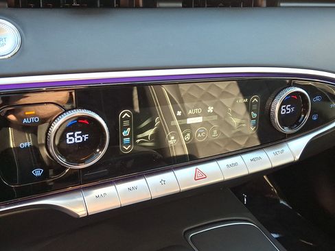 Certified 2023 Genesis Electrified GV70 w/ Prestige Package AWD/4WD image 19