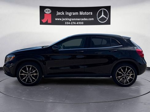 Certified 2017 Mercedes-Benz GLA 250 4MATIC image 2