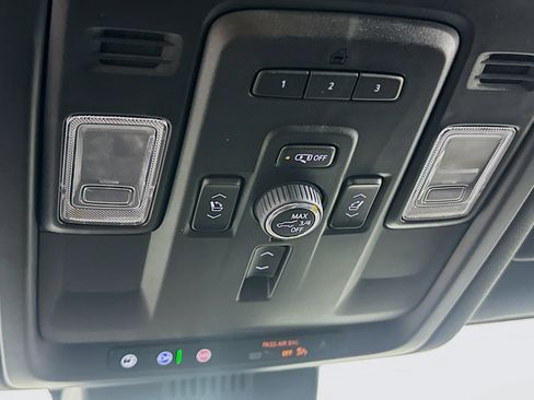 Used 2024 Chevrolet Tahoe Premier image 24