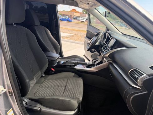 Used 2020 Mitsubishi Eclipse Cross ES FWD image 12
