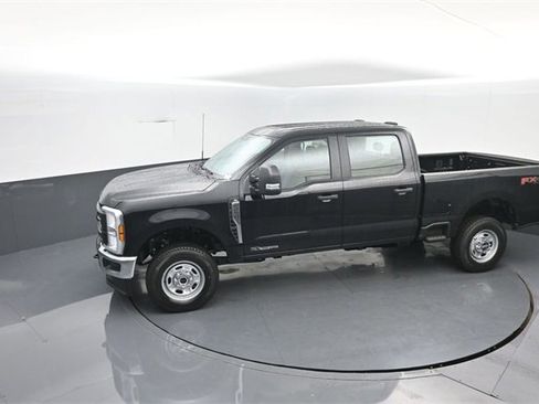 New 2026 Ford F250 XL w/ XL Driver Assist Package image 18