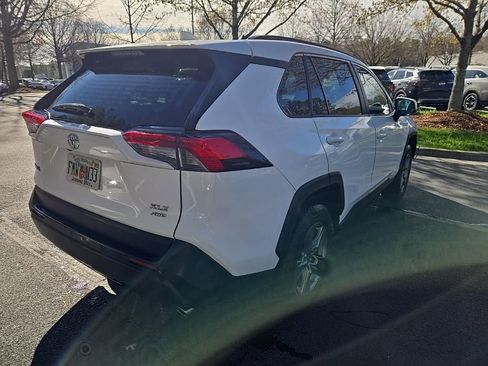 Used 2024 Toyota RAV4 XLE image 9