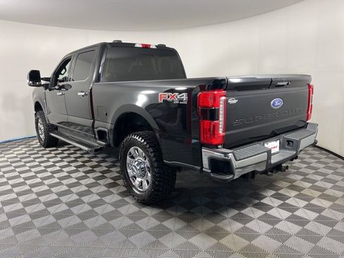 Used 2023 Ford F350 Lariat w/ Chrome Package AWD/4WD image 12