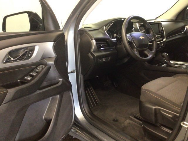 Used 2020 Chevrolet Traverse LS AWD/4WD image 15