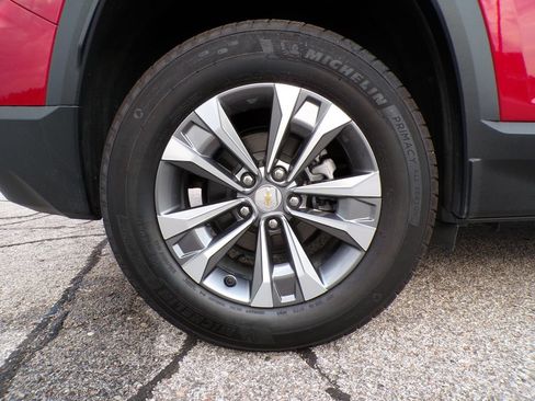 Used 2025 Chevrolet Equinox LT w/ Safety and Technology Package AWD/4WD image 20