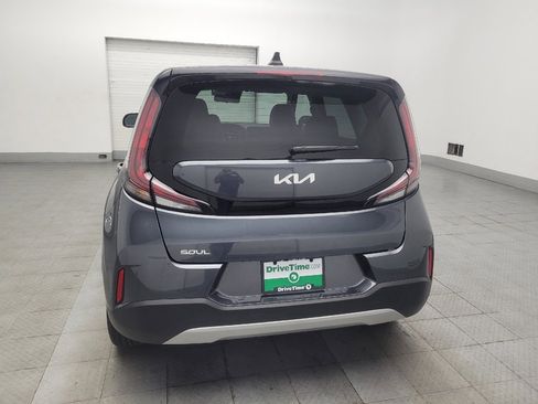 Used 2025 Kia Soul LX w/ LX Technology Package image 6