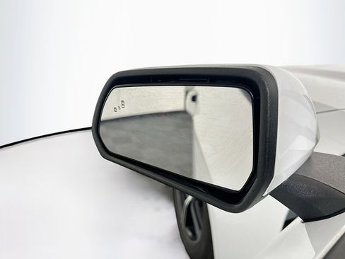 Used 2024 Ford Mustang Premium image 16