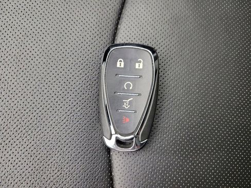Used 2018 Chevrolet Equinox Premier AWD/4WD image 32