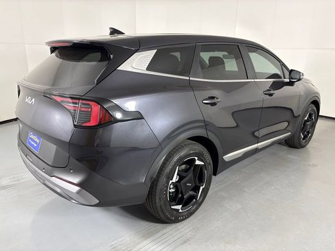 New 2026 Kia Sportage EX FWD image 8