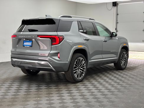 New 2027 GMC Terrain Denali w/ LPO, Floor Liner Package AWD/4WD image 9