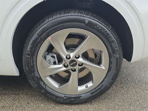 New 2026 Genesis GV70 2.5T Advanced image 33