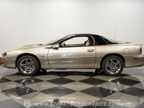 Used 2002 Chevrolet Camaro Z28 w/ SS Performance/Appearance Pkg RWD image 2