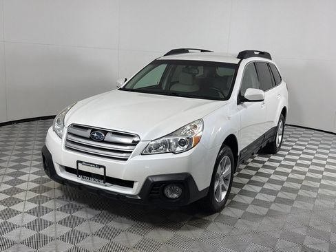 Used 2014 Subaru Outback 2.5i Premium AWD/4WD image 10