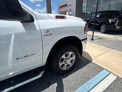 Used 2024 RAM 2500 Big Horn AWD/4WD image 10