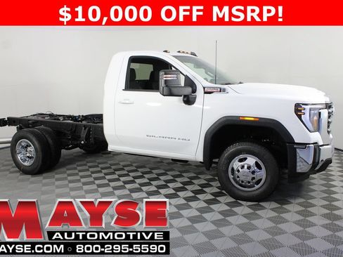 New 2026 GMC Sierra 3500 SLE w/ SLE Convenience Package AWD/4WD image 1
