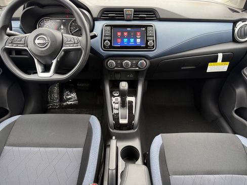 New 2025 Nissan Versa SV w/ Trunk Package FWD image 10