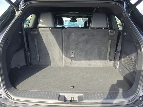 Used 2022 Toyota Highlander XSE AWD/4WD image 18