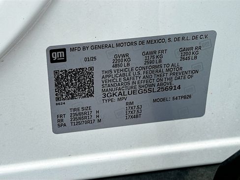Used 2025 GMC Terrain Elevation AWD/4WD image 32