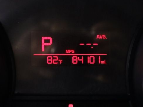 Used 2016 Kia Sedona LX w/ LX Convenience Package image 13