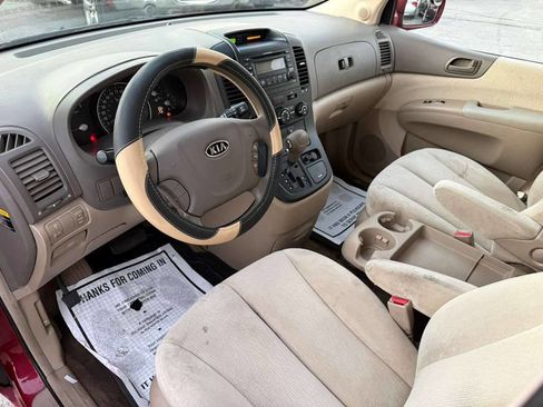 Used 2007 Kia Sedona LX image 12