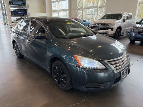 Used 2015 Nissan Sentra SV w/ Navigation Package image 1