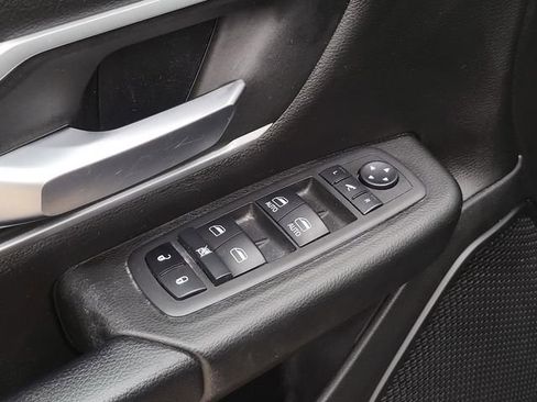 Used 2022 RAM 1500 Lone Star image 16