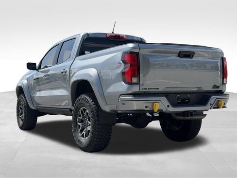 Used 2024 Chevrolet Colorado ZR2 w/ ZR2 Bison Edition AWD/4WD image 5