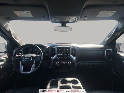Used 2022 GMC Sierra 1500 SLT w/ X31 Off-Road Package image 9