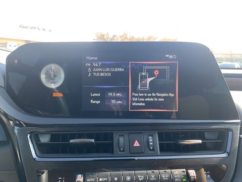 Used 2022 Lexus ES 350 w/ Premium Package image 24