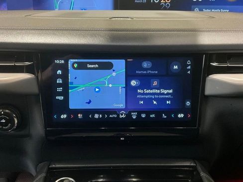 Used 2025 Lincoln Navigator L Reserve image 19