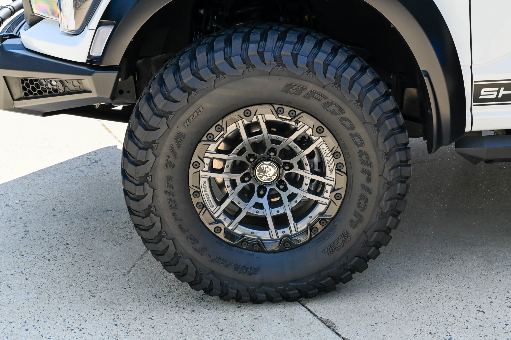 Used 2024 Ford F150 Raptor AWD/4WD image 9