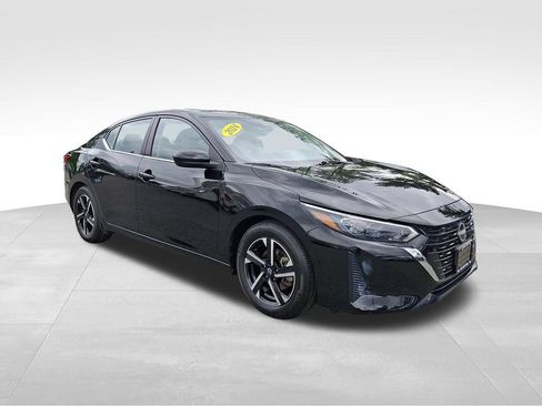 Used 2024 Nissan Sentra SV FWD image 1