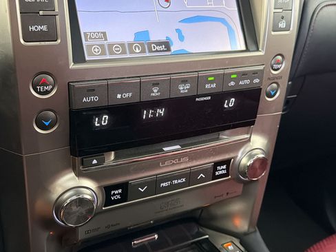 Used 2020 Lexus GX 460 Luxury w/ Luxury Sport Package AWD/4WD image 18