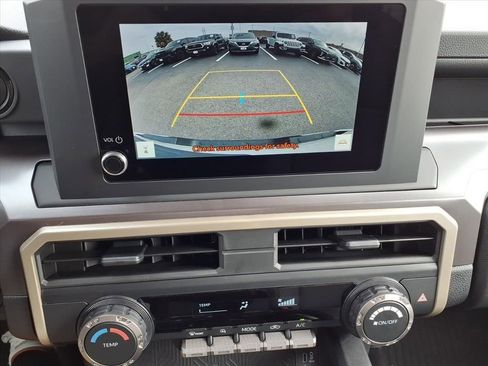 Used 2025 Toyota Tacoma SR5 image 12