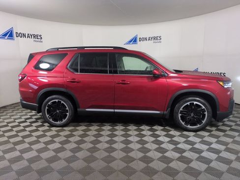 New 2026 Honda Pilot Touring image 6